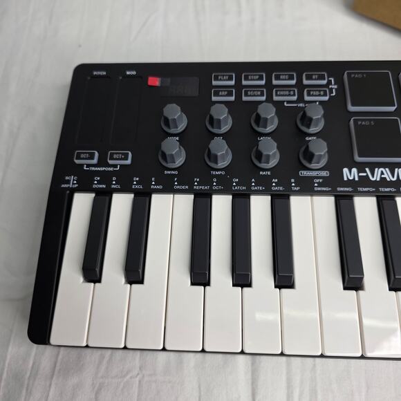 M-VAVE 25 Key USB MIDI Keyboard Controller W 8 Backlit Drum Pads Wireless - Picture 7 of 16